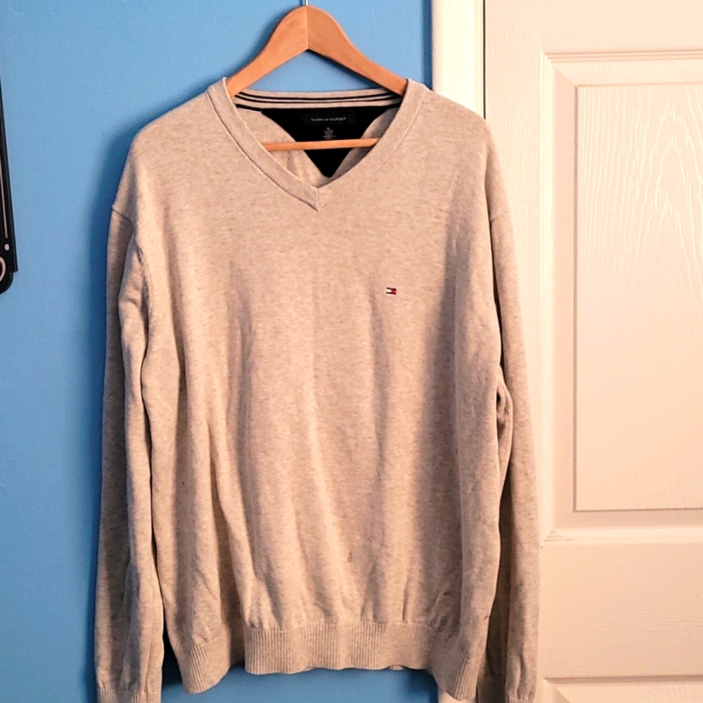 Mens XL Tommy Hilfiger Sweater